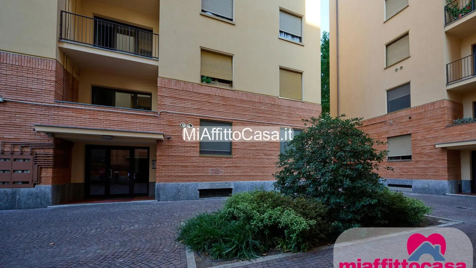 Wissam'S Red Kitchen Apartment Milánó Olaszország