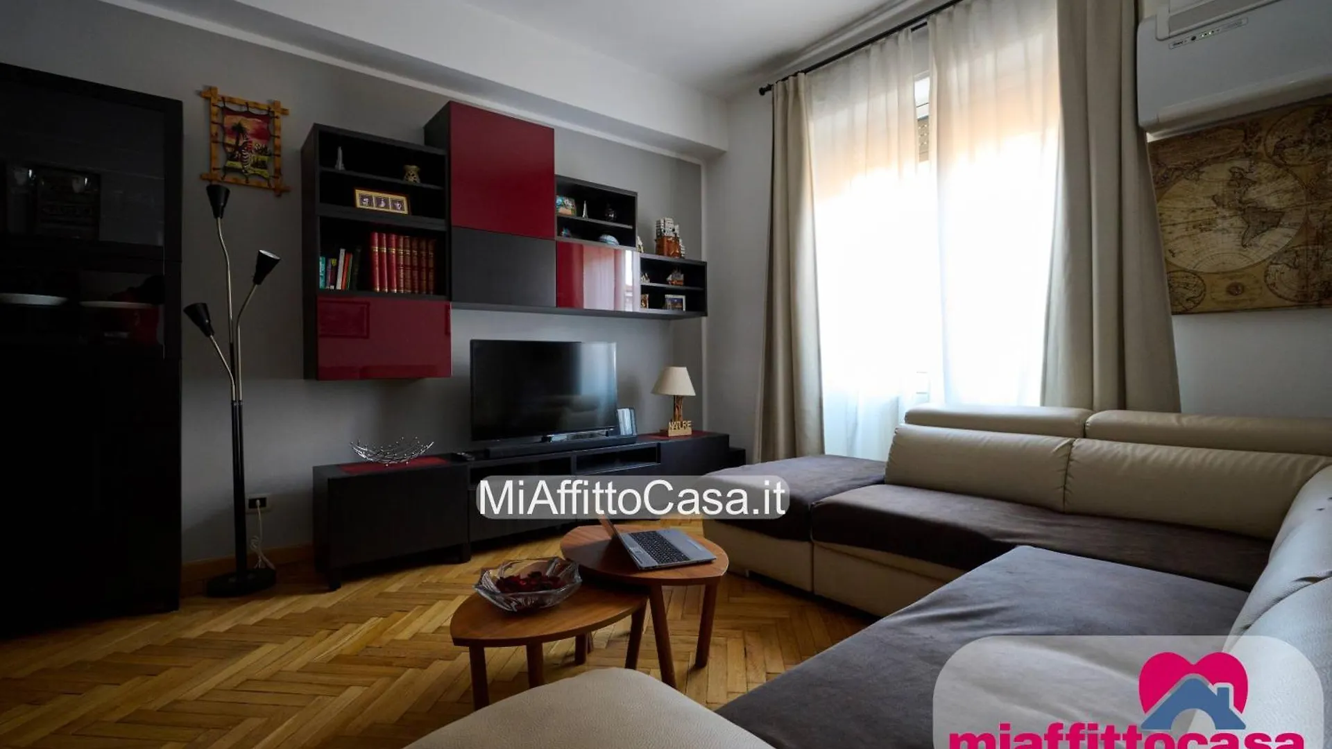 Wissam'S Red Kitchen Apartment Milánó